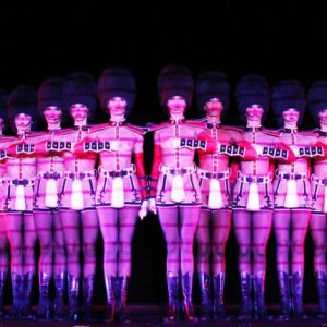 LE SAMEDI 5 DECEMBRE 2026 : SPECTACLE AU CRAZY HORSE